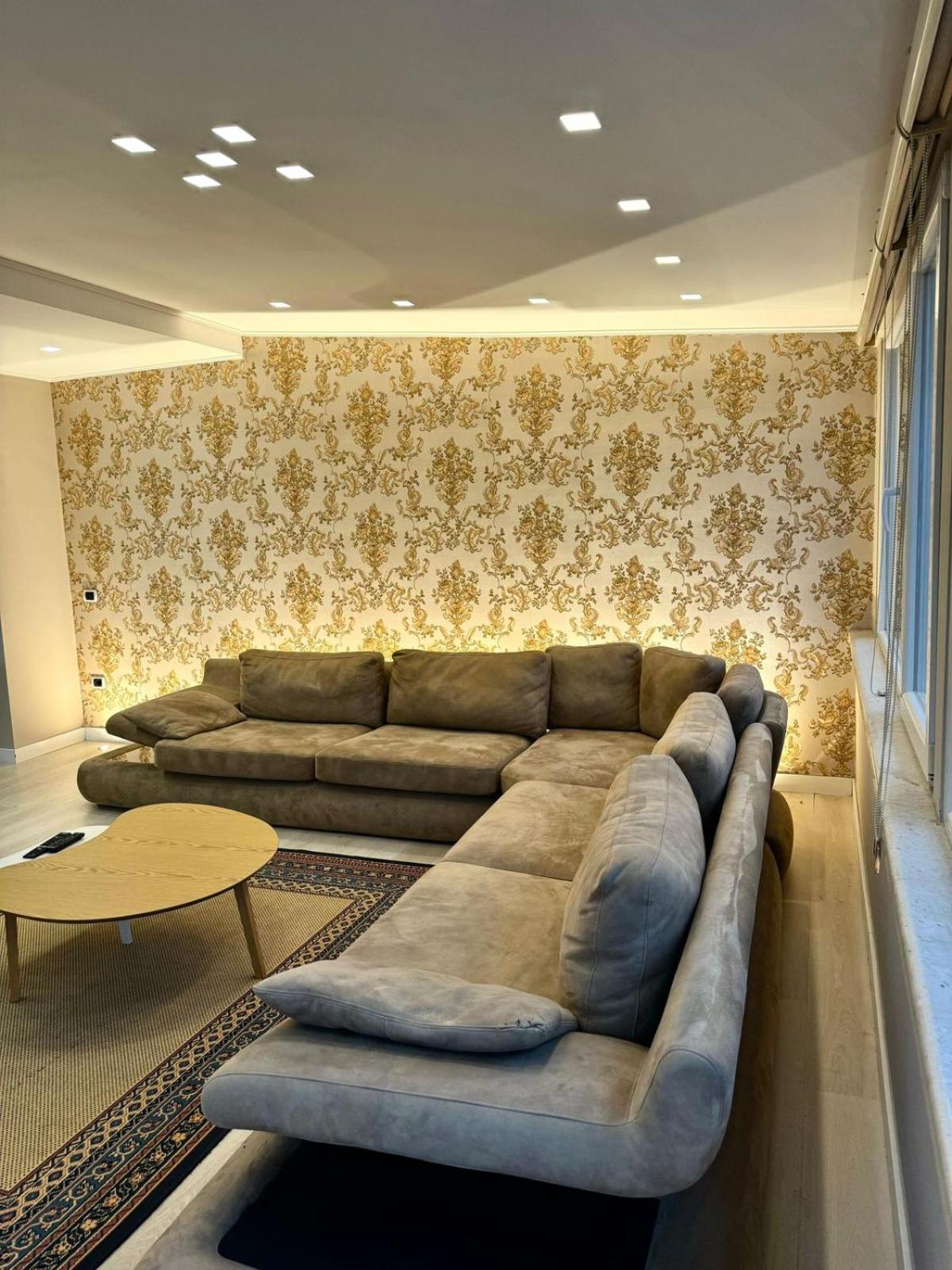 Diamanta Apartment
